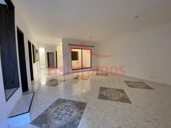 Casa En Venta En Medellín - Santa Mónica Cod 68146