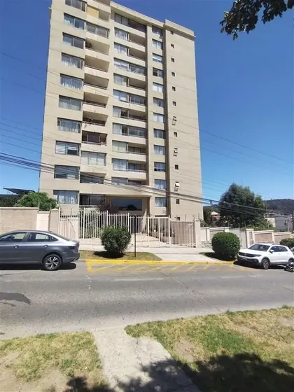 Departamento De Amplios Espacios En La Comuna De Quilpué