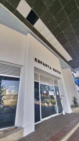 Venta Local Planta Baja Con Vista Al Mar Edificio Esparta Suites Costa Azul Isla De Margarita