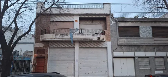 Casa  Galpon  Versalles