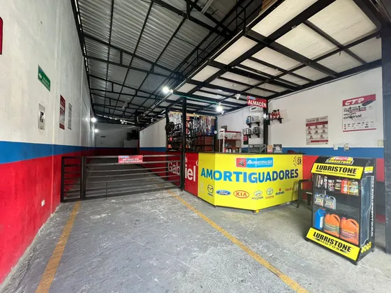  alquilamos  Local O Bodega En El Centro De Jamundi 