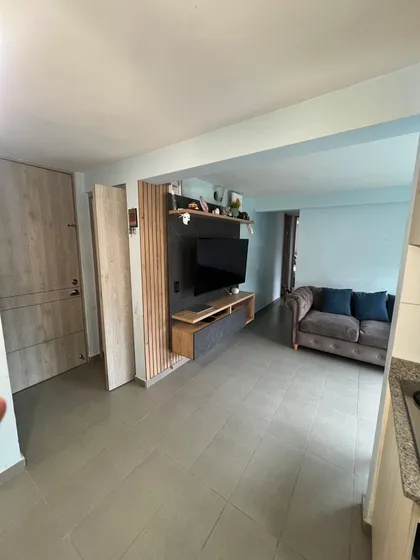 Apartamento Para La Venta En Medellín, Loma De Los Bernal 