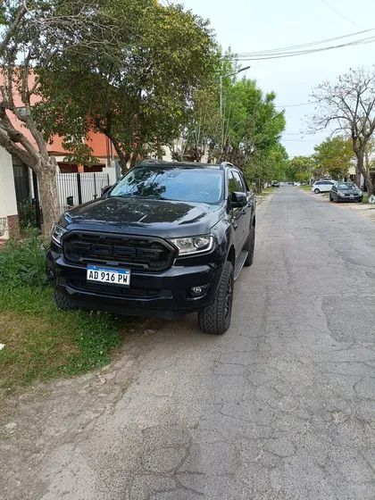 Ford Ranger Black Edition Cabina Doble 4x4 Diesel At