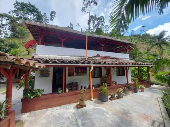 Vendo Casa Cerca Caldas, Vía Amaga Antioquia