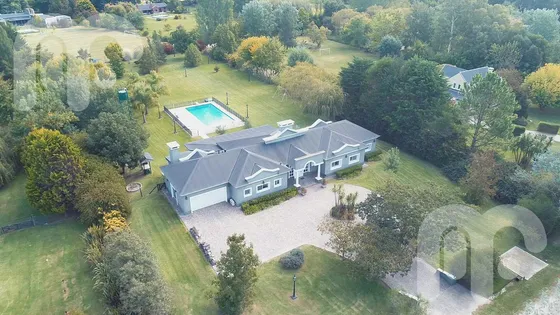 Venta Casa De 3 Dormitorios En Campos De Roca