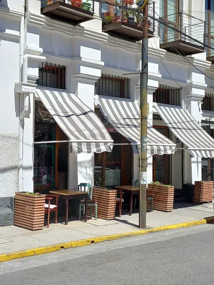 Valparaíso, En Un Edificio Patrimonial Local (99260)