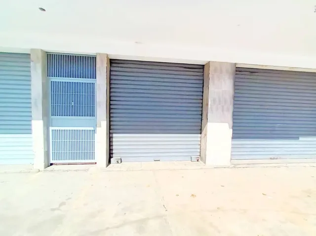 Hector Piña Alquila Local Comercial En Zona Centro Oeste, 2 5 1 8 8 1