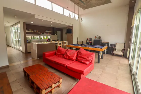 Venta Casa 4 Amb Apto Comercial Y Profesional