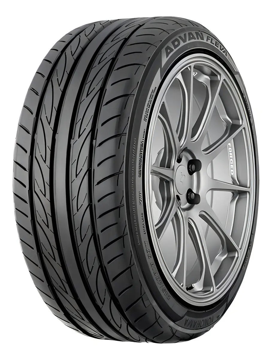 Llanta 215/50r17 Advan V701 Yokohama 95w W