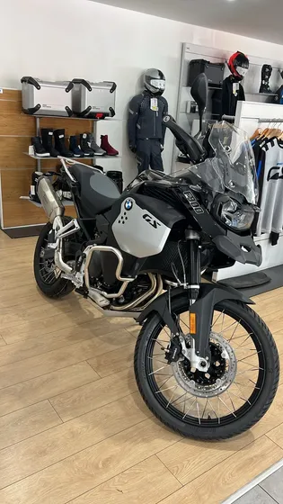 Doble Proposito F900gs Adventure