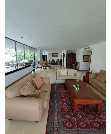 Alquilo Apartamento C/vista 350m2 Los Palos Grandes 0305