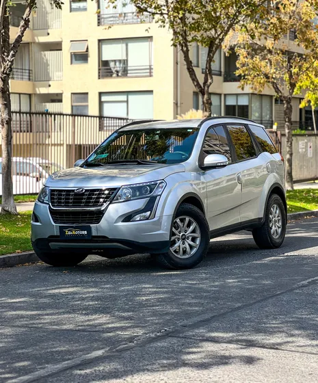 Mahindra Xuv 500 2.2 Awd Mt 5p
