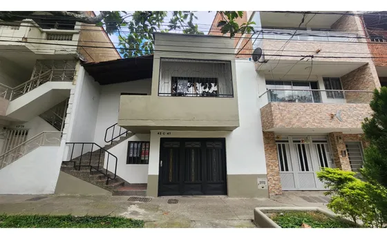Venta Casa Lote En La América-licencia Comercial