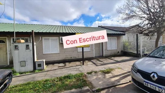 En Venta En Altos Podesta Casa 3 Ambientes  Con Escritura F: 8725