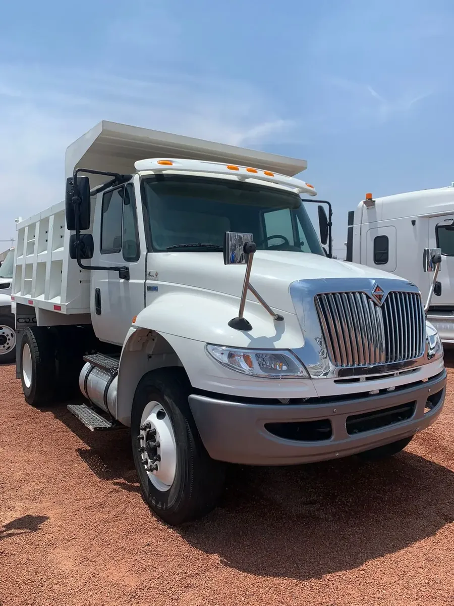 International 4400 Modelo 2014 Volteo Nuevo 7 Metros Cúbicos