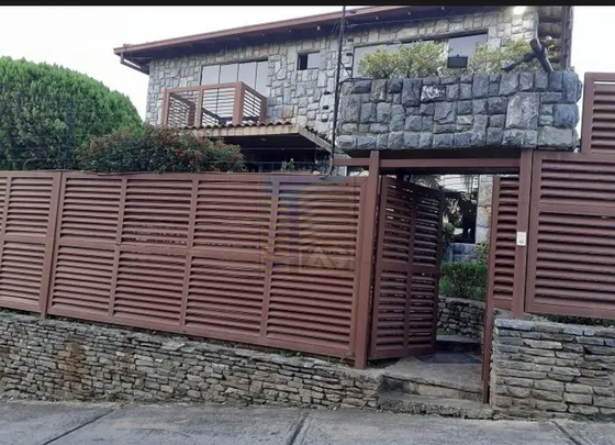En Venta Casa Caicanagua - El Hatillo (jm)