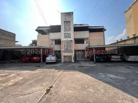 Edificio En Venta La Barraca Maracay Fvina