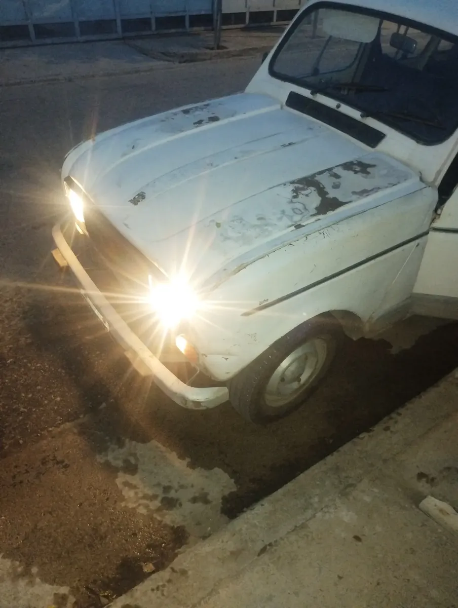 Renault R4 1.1511395973164574723