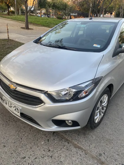 Chevrolet Onix 1.4 Lt Mt