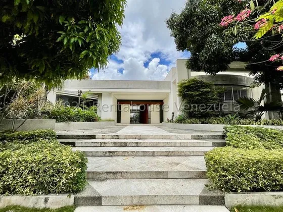 Casa En Venta Los Chorros Mls #24-4385