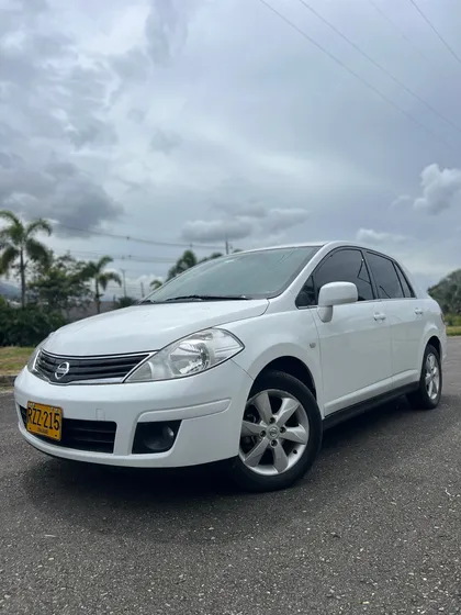 Nissan Tiida Sd 1.8 Premium