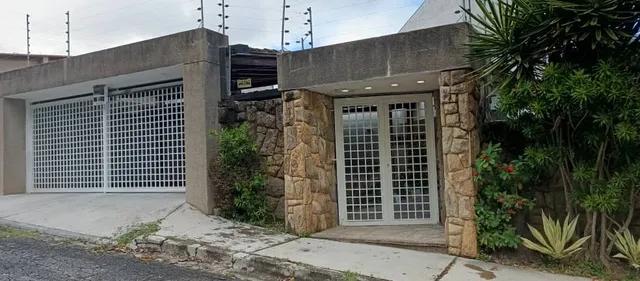 Se Vende Casa Espectacular En La Trinidad. Caracas (miranda Sureste)  Mh