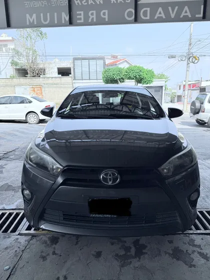 Toyota Yaris 1.5 5p S At Cvt