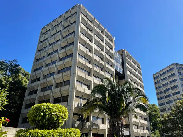 Oficina Para Alquiler En Santa Paula  # 1968