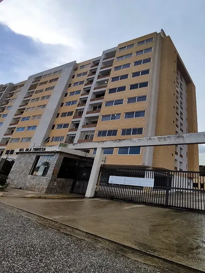 Venta De Apartamento En Mañongo Planta Electrica Agua De Pozo Amoblado Piso Bajo,  Solo Clientes Directos