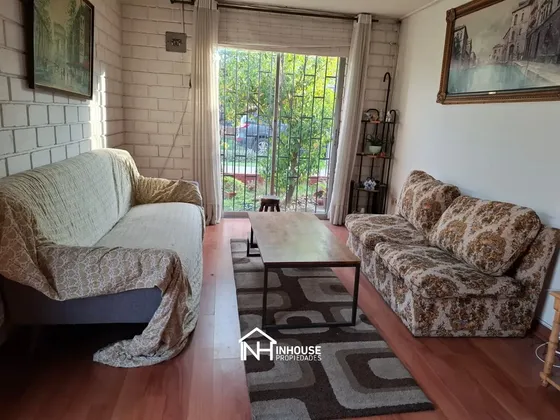 Casa En Venta De 4 Dorm. En Lo Prado
