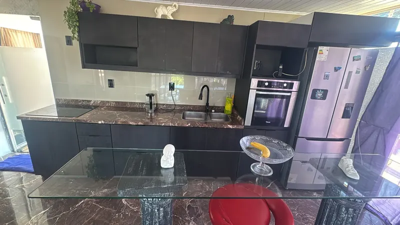 Casa Amoblada En Muy Buenas Condiciones 2 Dormitorios Con Azotea + Espacio De Auto Garantía Luc + Honorarios De Agente Inmobiliario Barrio  Sector  Camino Maldonado