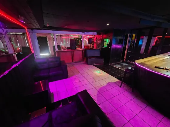 Venta De Local Nocturno En El Tabo