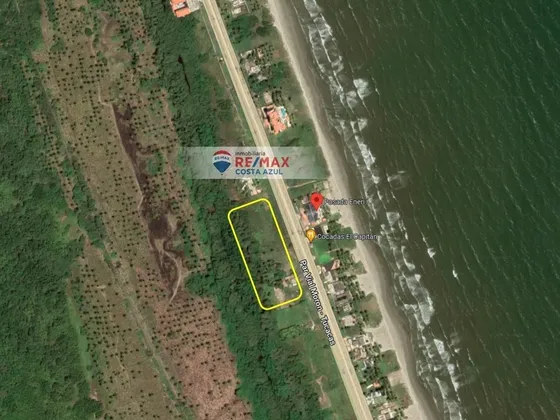 Remax Vende Terreno En Tucacas Via Moron Coro De 6.264m2 Con Gran Potencial Turístico.