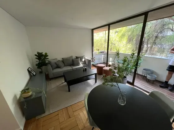 Exclusivo Barrio El Golf,  Depto Con Parquet, Amplia Terraza