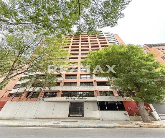 Apartamento En Alquiler En El Rosal 50mts/1h/1b/1pe