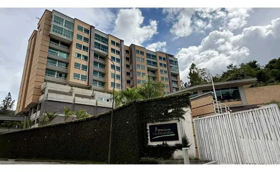 Se Vende Ph Duplex 391m2 Urb. La Escondida
