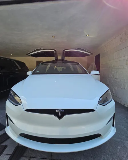 Tesla Model X Mayor Autonomía