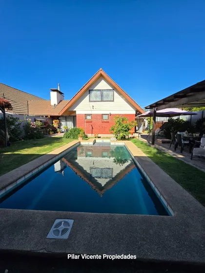 Casa En Venta En Jardin Oriente
