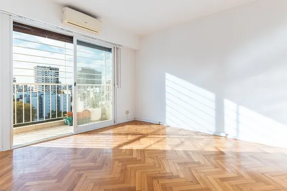 Venta Departamento 3 Ambientes Impecable Balcón Caballito