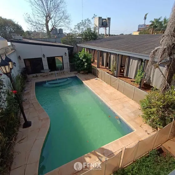 Cf1239 - Casa En Venta - Av. Quaranta Y Cmte. Medrano
