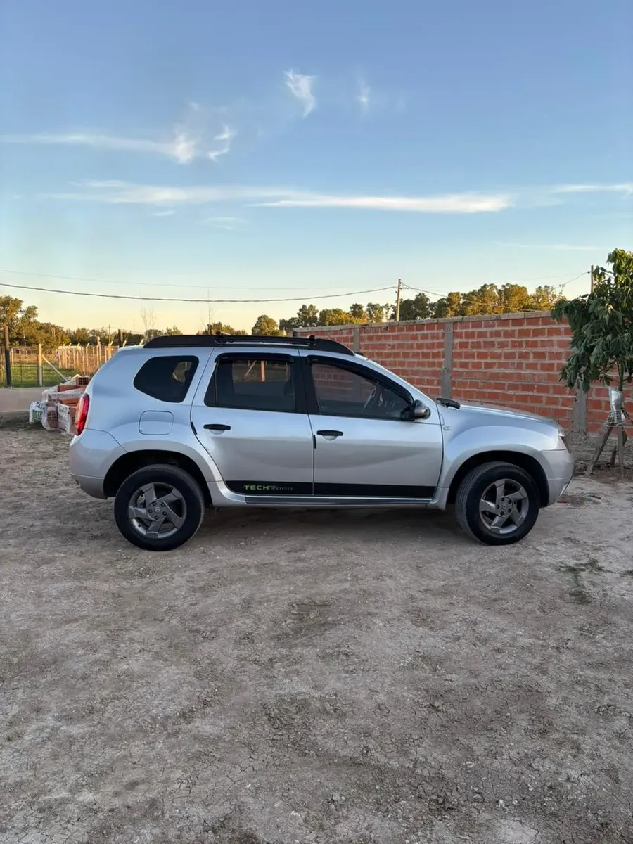 Renault Duster 1.6 4x2 Tech Road 110 hp5178428497500774410