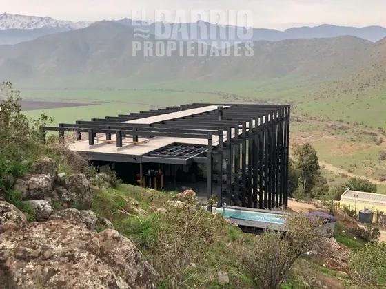 Casa En Venta De 2 Dorm. En Chicureo Centro