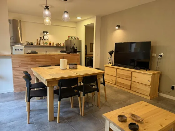 Departamento En Venta 2 Ambientes En Planta Baja - Barrio El Mercado - Villa La Angostura