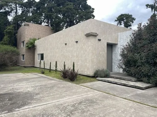 Espectacular Casa 7 Ambientes En Pinguinos