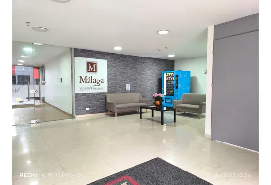Venta De Apartamento En Kennedy Malaga Castilla