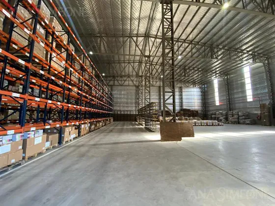 Nave Industrial - Escobar - Venta Con Renta