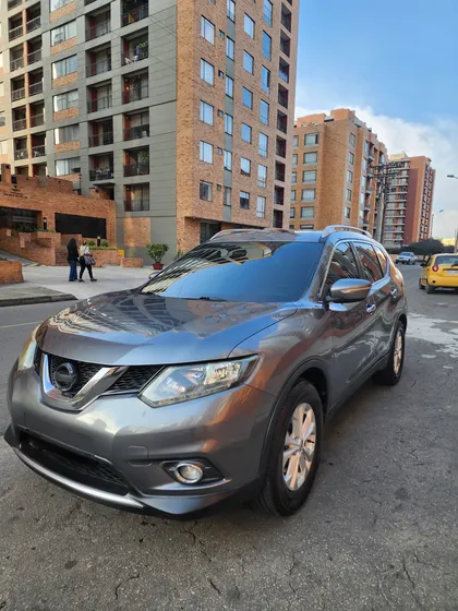 Nissan X-trail 2.5 Advance