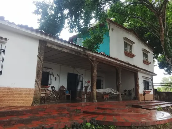 D.h Casa En Venta Urb Barrera Ideal Para Negocios, Hospedajes Panaderias, Bodegas.