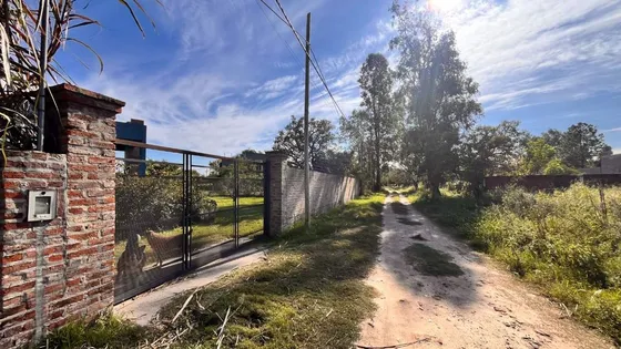 Casa A La Venta En Colastine Amplio Terreno