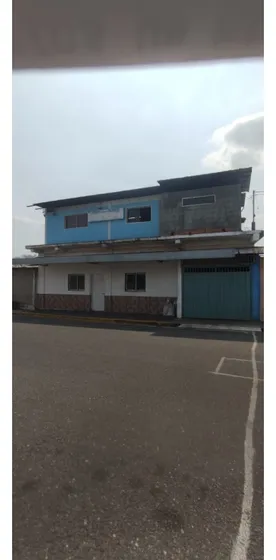 Locales En Barrio Andres Bello - Acarigua Ve21-143ba-mram